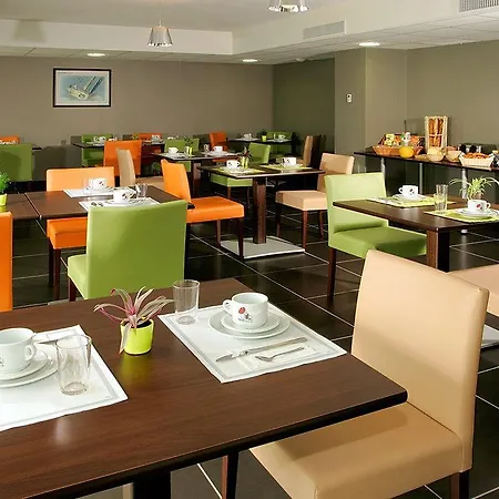 Appart'city Confort מלון דירות 3*