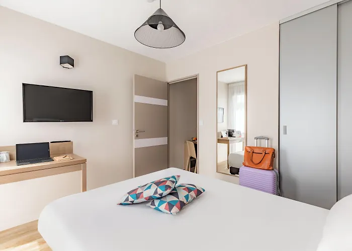 Appart'city Confort Aparthotel 3*