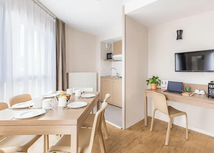 Appart'city Confort Aparthotel 3*